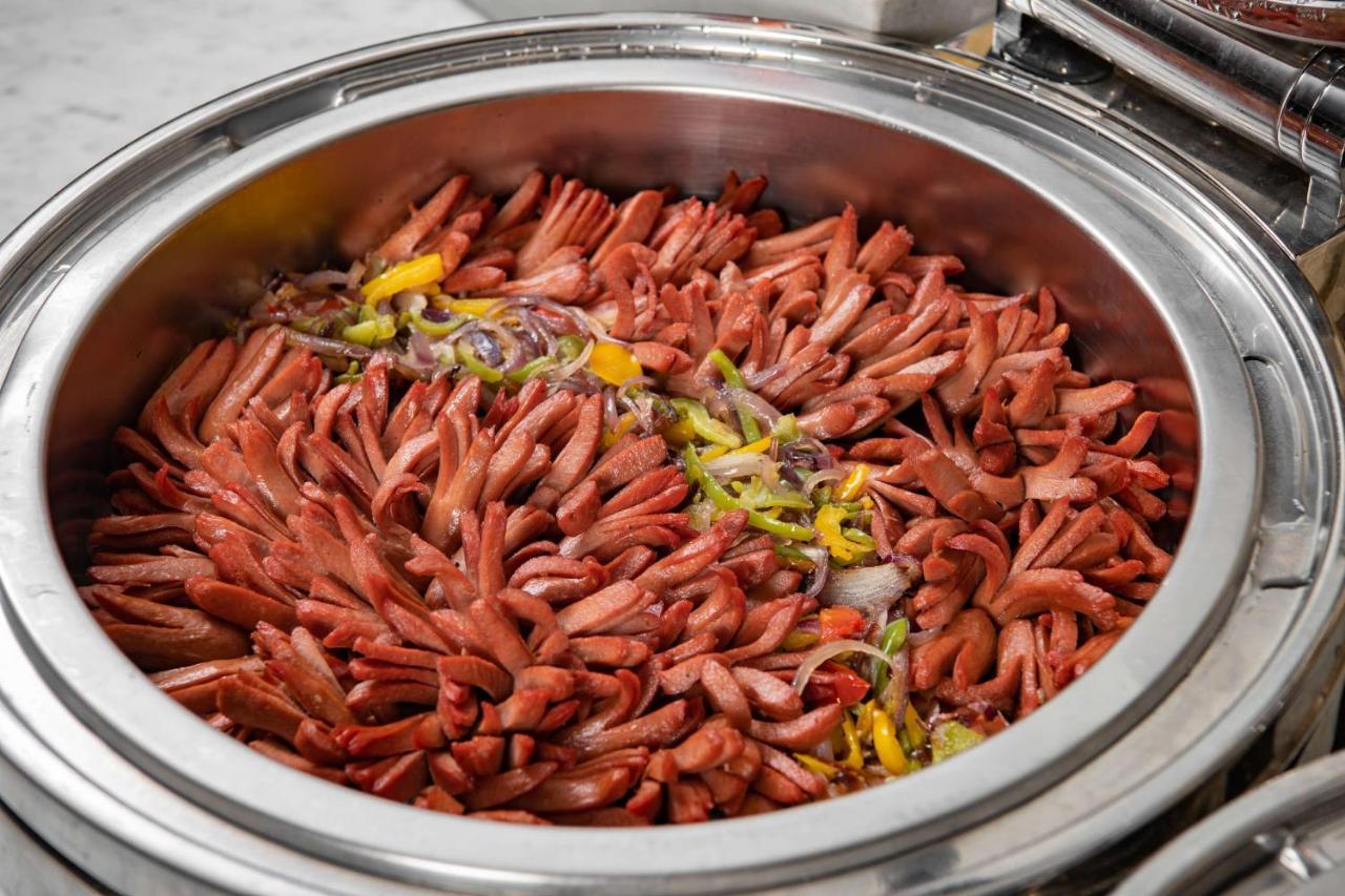 Park Inn By Radisson Makkah Aziziyah Мекка Экстерьер фото Red curry