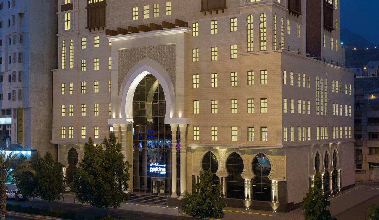 Park Inn By Radisson Makkah Aziziyah Мекка Экстерьер фото The Ritz-Carlton Riyadh